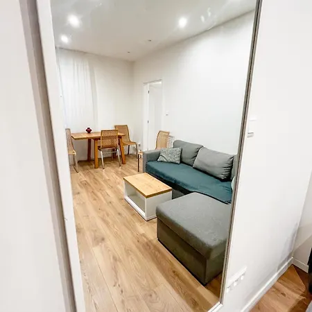 아파트 Cozy In Center *