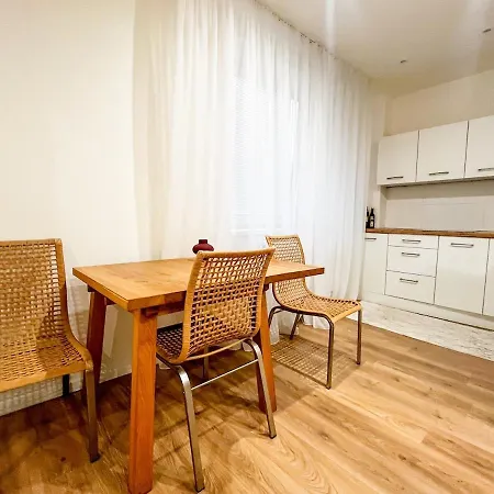아파트 Cozy In Center
